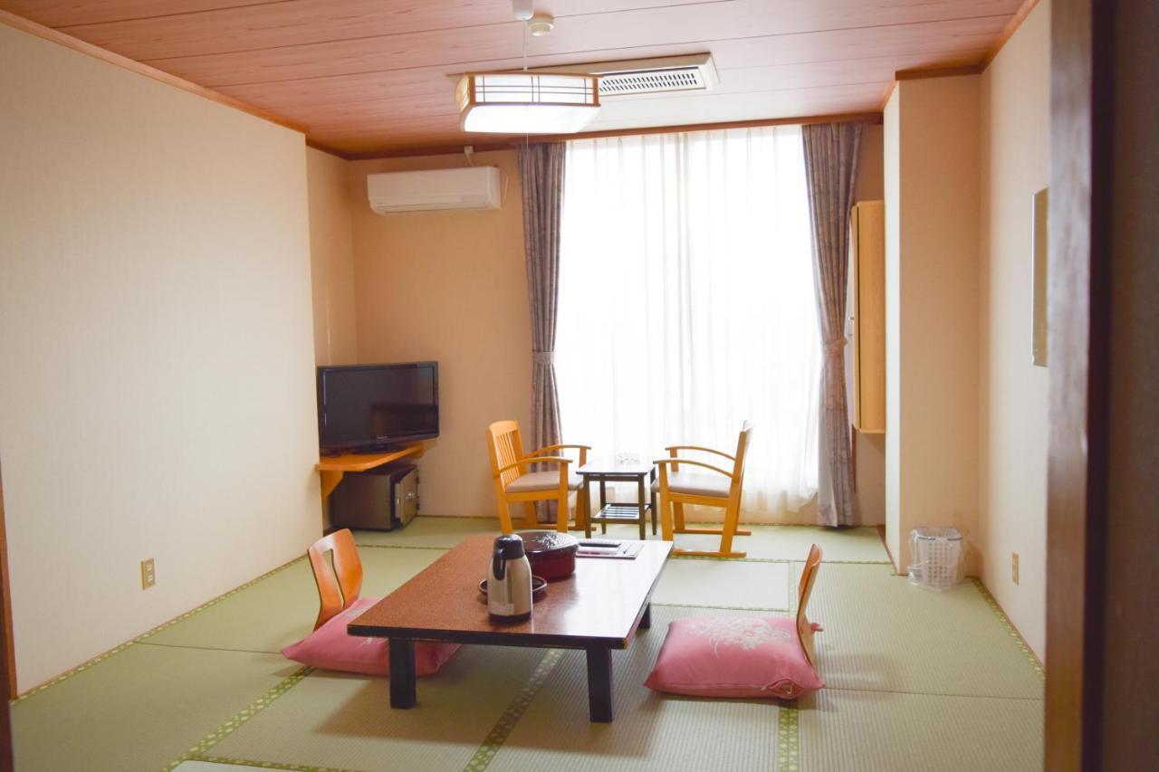 โรงแรมบีช ไซด์ คะชิมะโซะ Tonosho  ภายนอก รูปภาพ